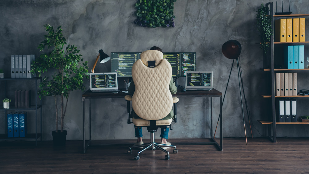 6 Essential Cybersecurity Tricks for Remote Workers